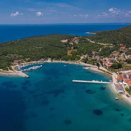 Apartmani Noris Martinšćica 外观 照片