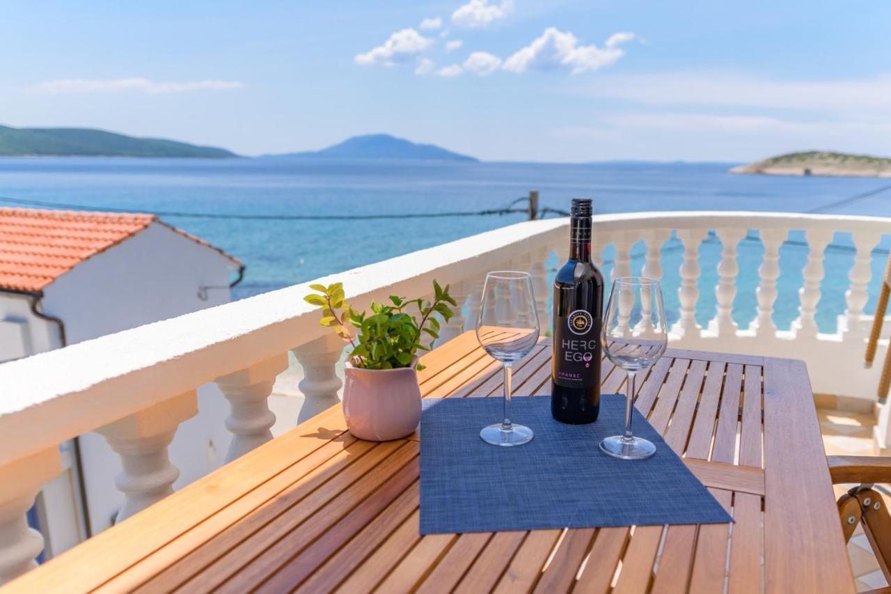 Apartmani Noris Martinšćica 外观 照片