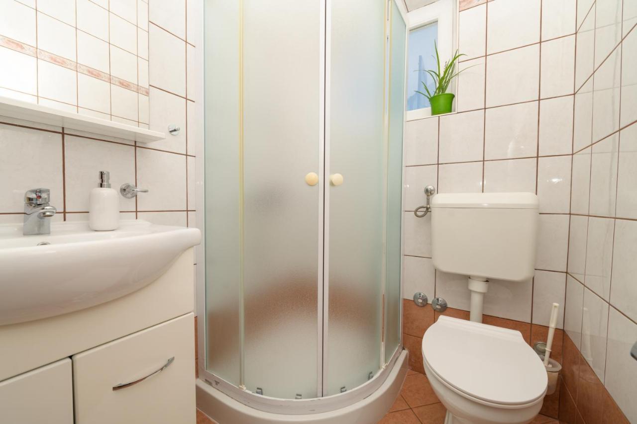 Apartmani Noris Martinšćica 外观 照片