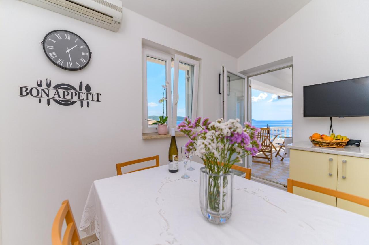 Apartmani Noris Martinšćica 外观 照片