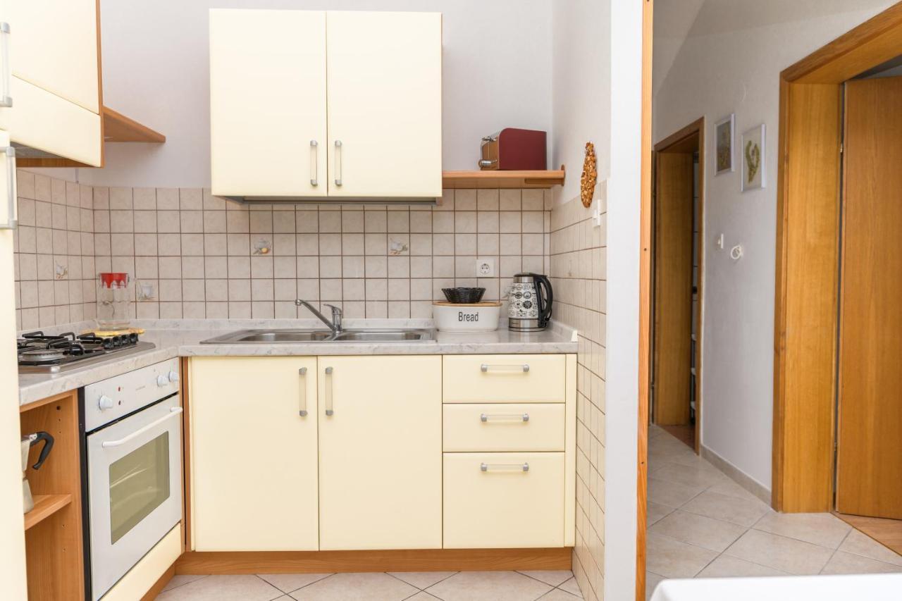 Apartmani Noris Martinšćica 外观 照片