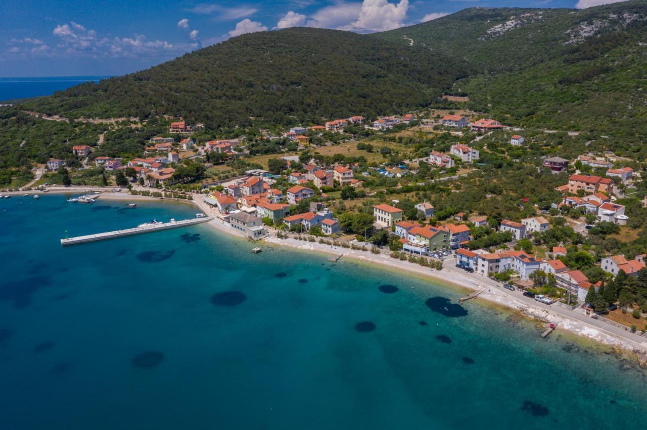 Apartmani Noris Martinšćica 外观 照片